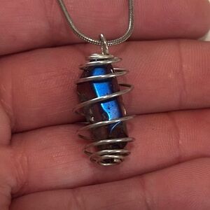 Elegant Silver Pendant Necklace